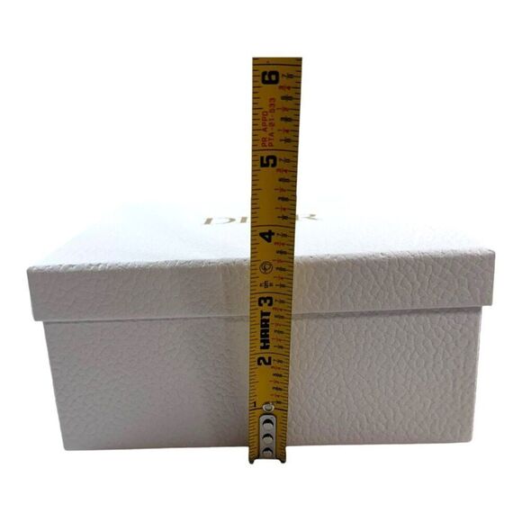 Dior Logo Embossed White Gift Box 7” X 6.25” X 3.5” Textured Lid Jewelry Wallet - Picture 6 of 10